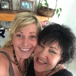 Meet your Posher, Carolyn